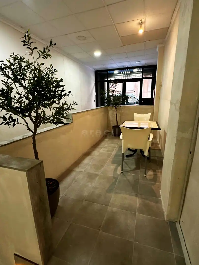 Business premises for sale in Eixample, imagen 24