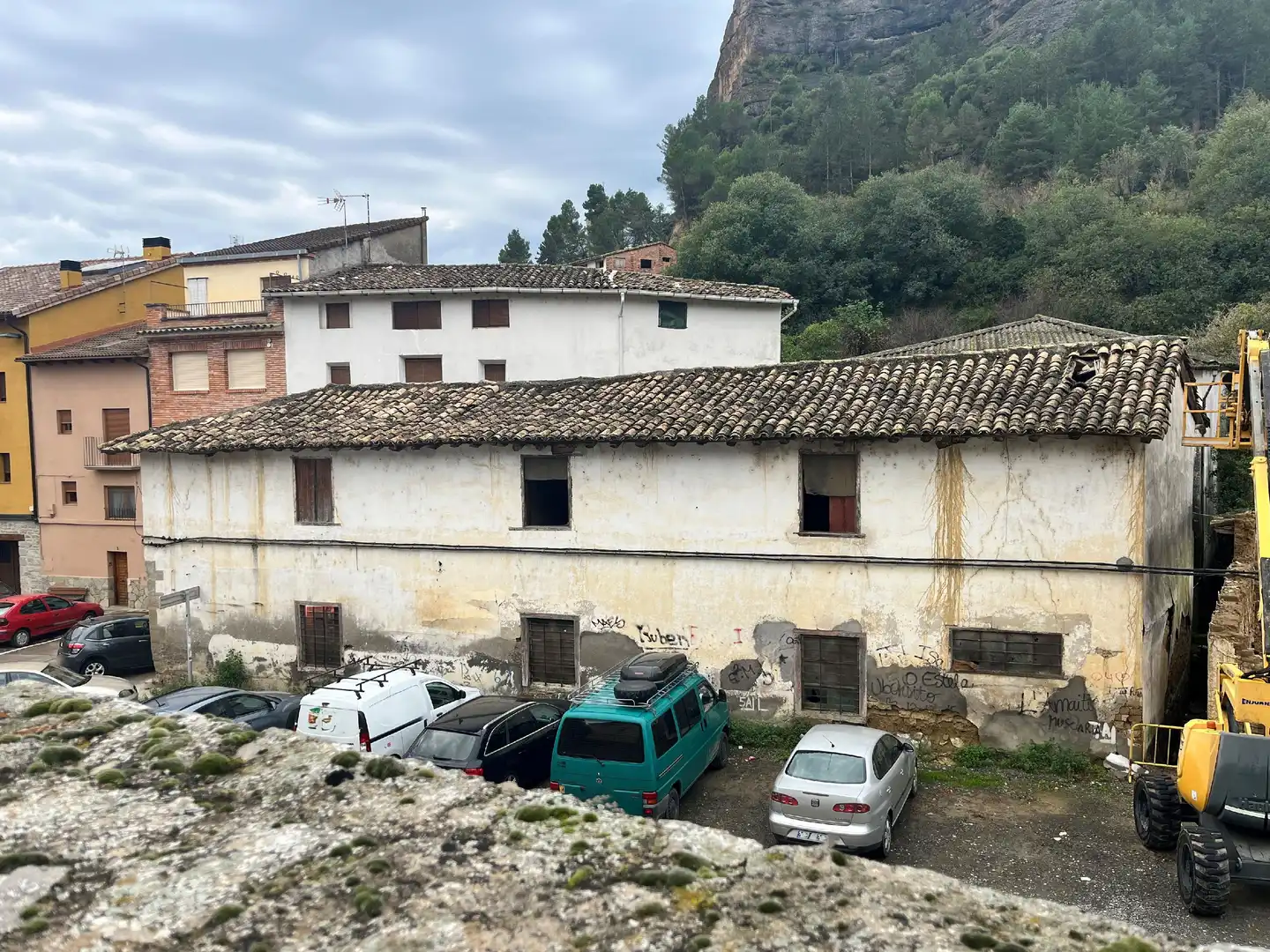 Exterior view of Industrial buildings for sale in Graus