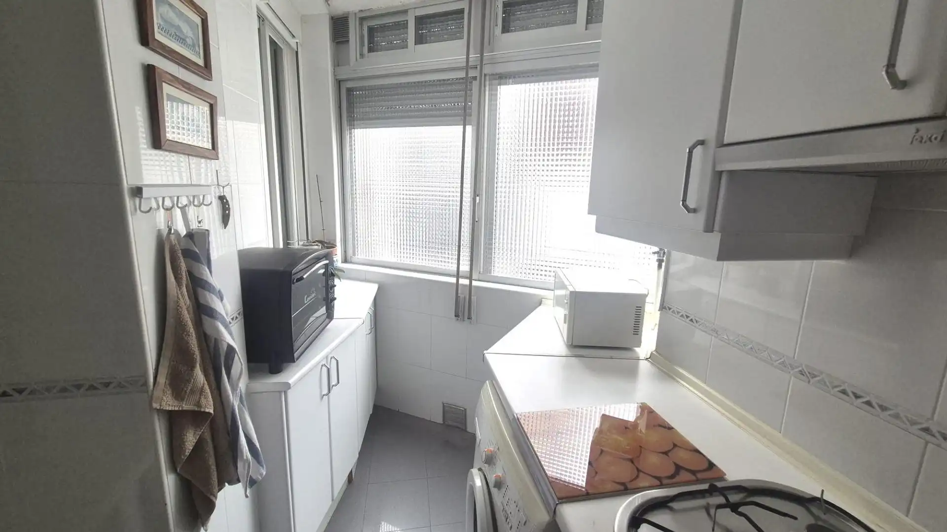 Kitchen of Flat for sale in  Madrid Capital  with Alarm