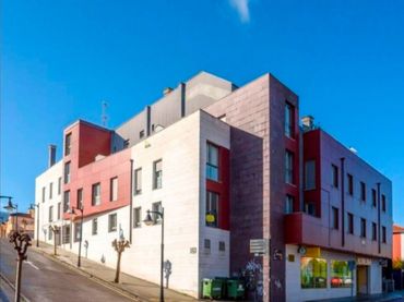 Individual to rent in Avenida la paz 27