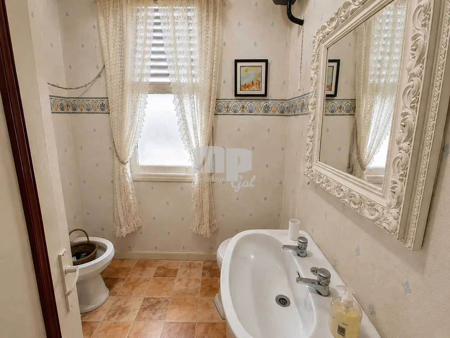 Baño de Edificio en venta en Vigo 