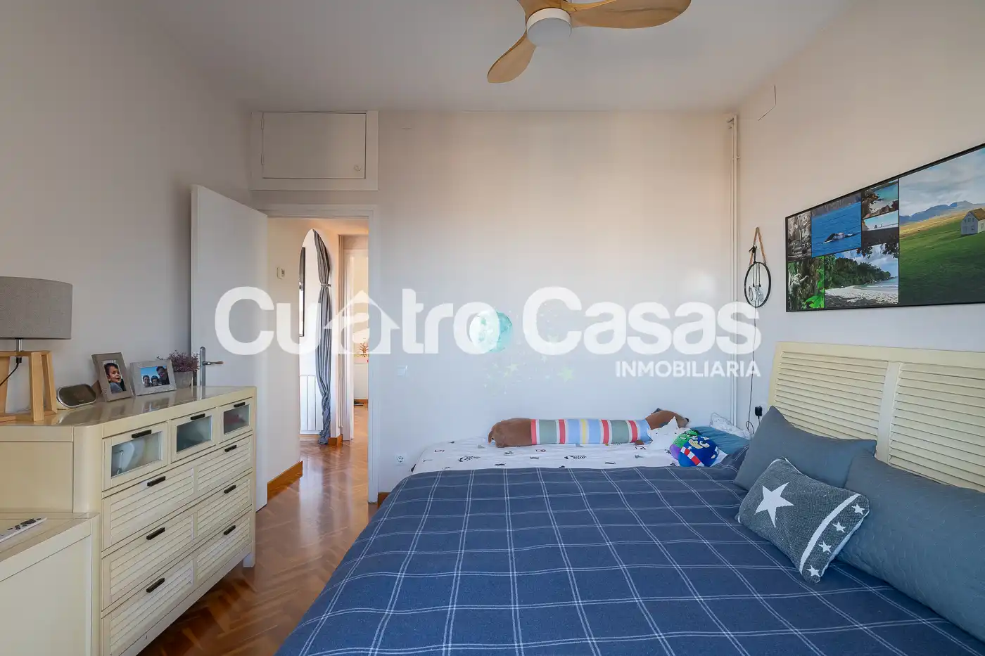 Habitación de Ático en venta en Barcelona con Aire acondicionado, Calefacción y Amueblado