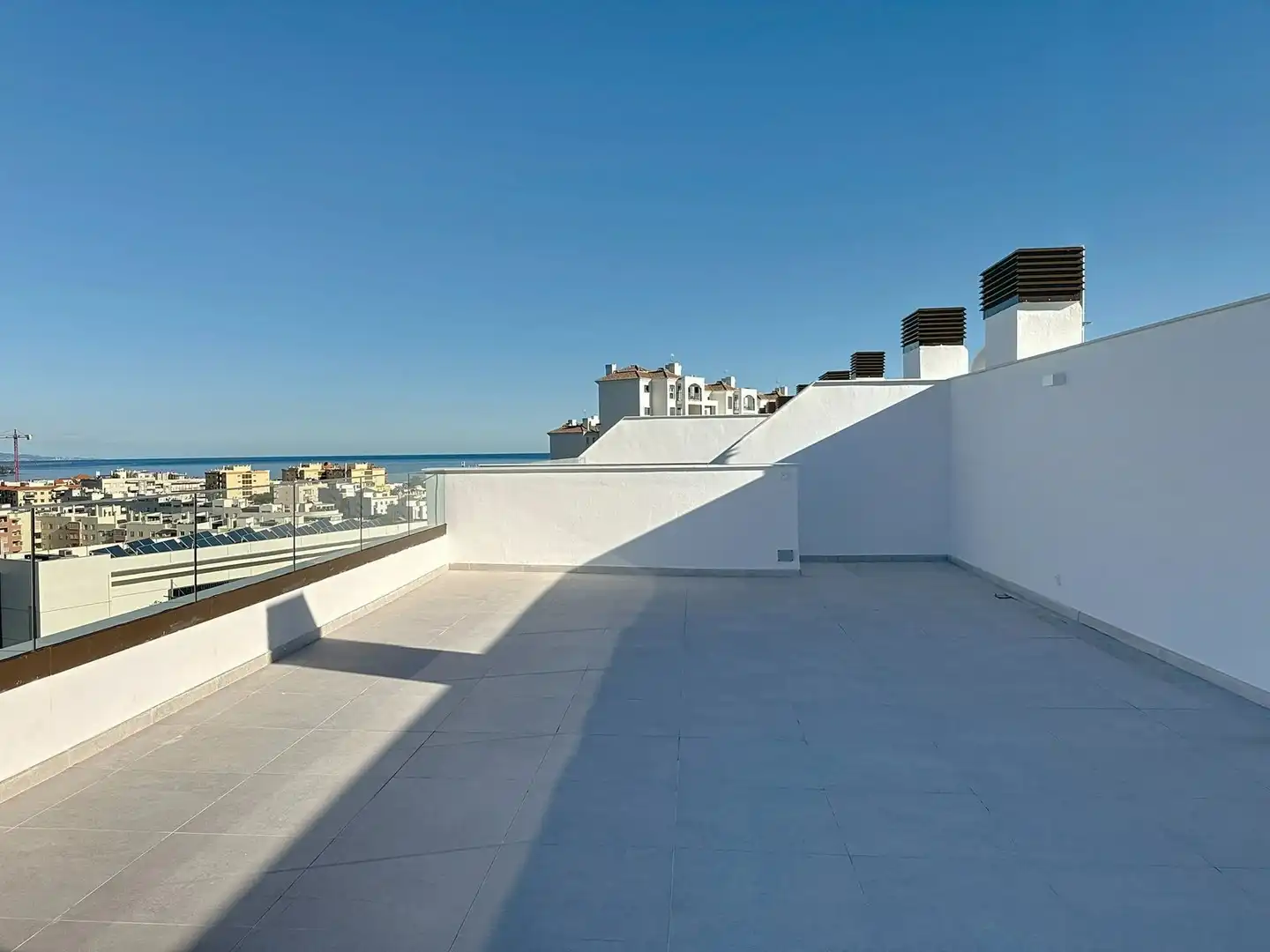 Apartamento con piscina en venta en Calle Eslovenia 5, imagen 15