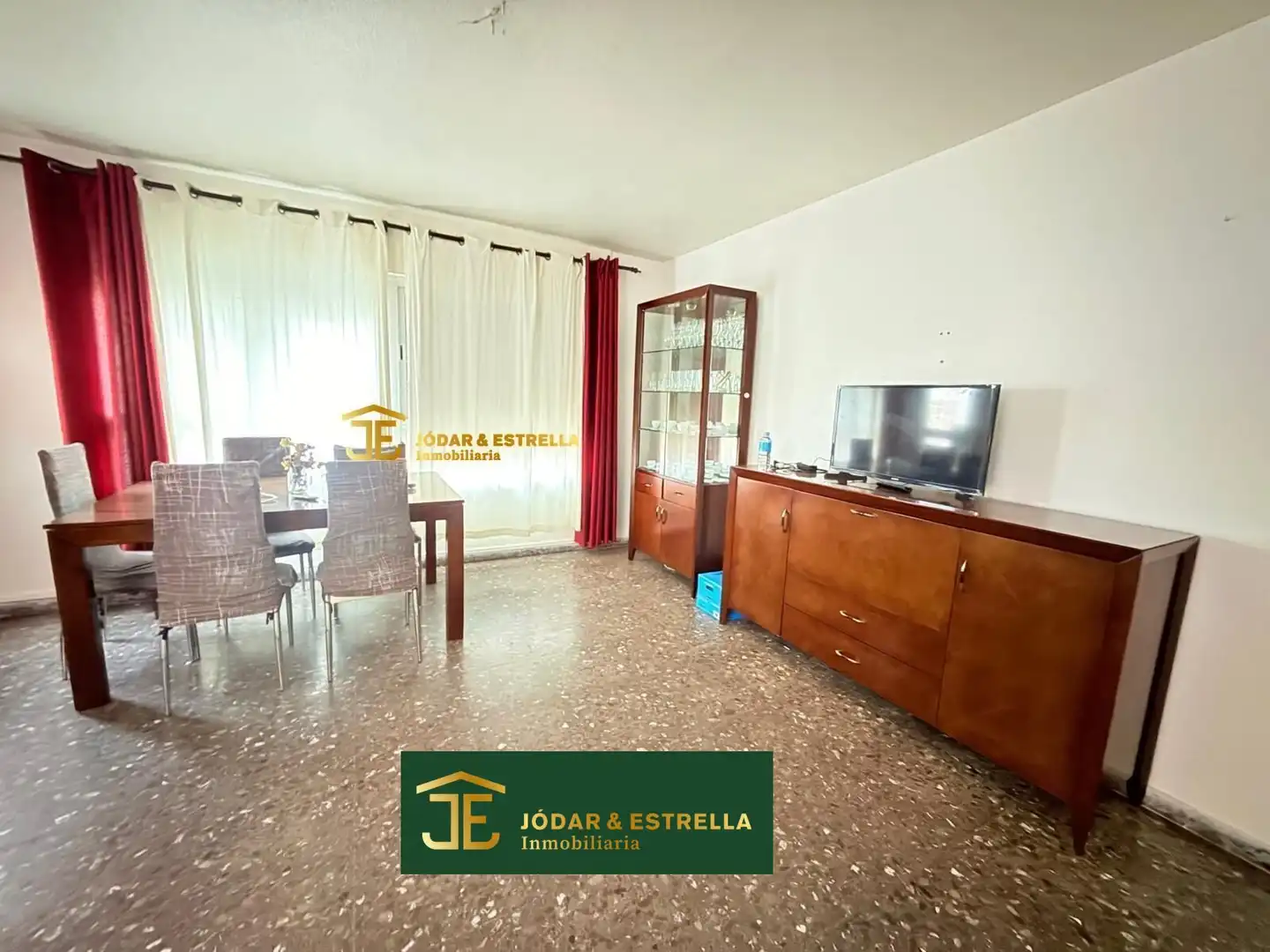 Piso en venta en Sutullena