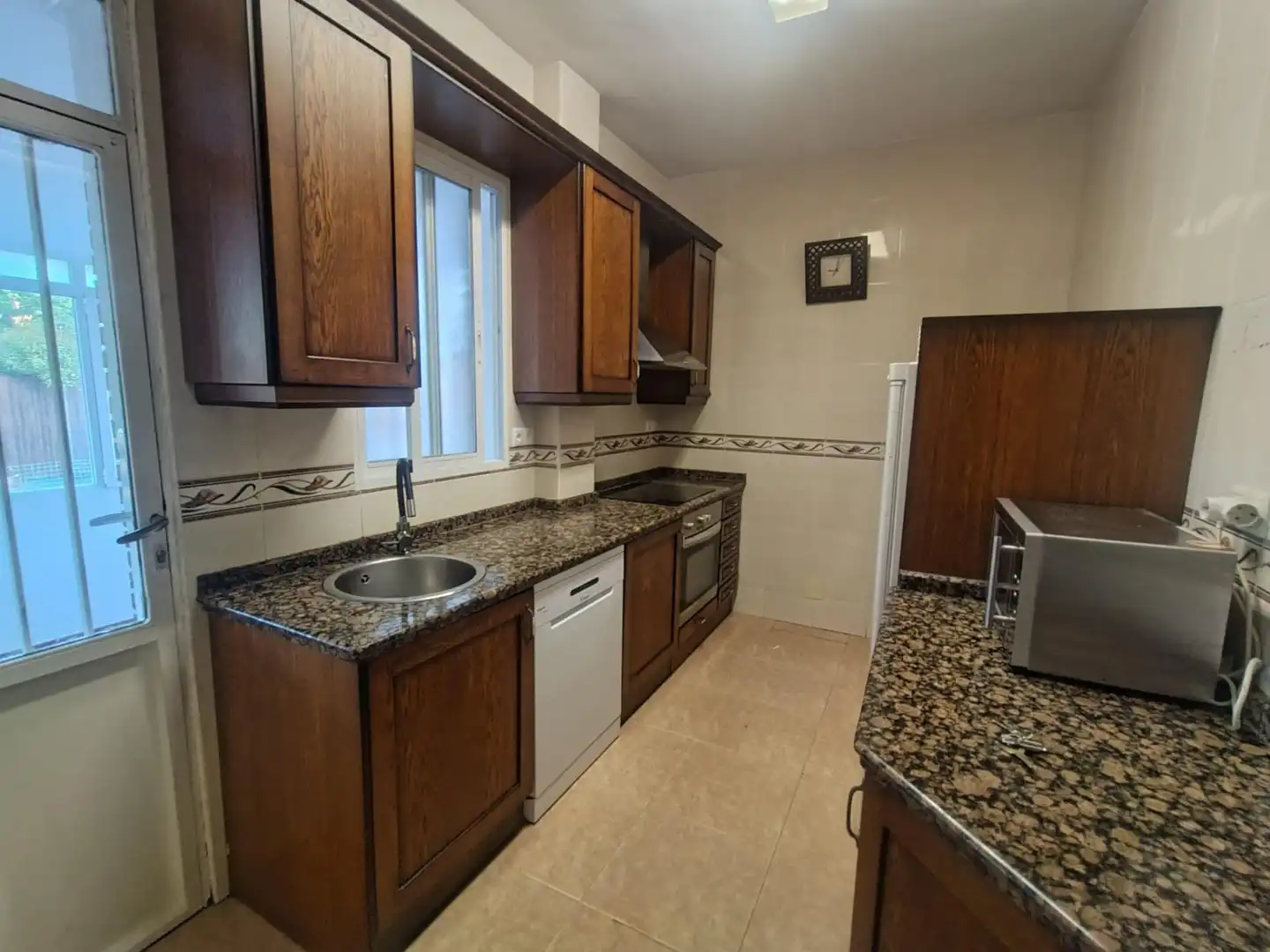 Küche von Haus oder Chalet zur Miete in Viana de Cega mit Klimaanlage, Heizung und Privatgarten