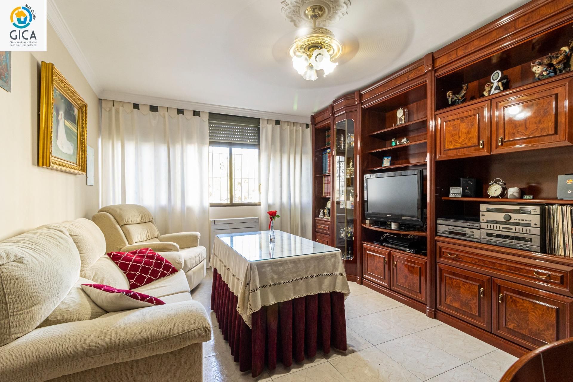 Living room of Flat for sale in Jerez de la Frontera  with Air Conditioner and Storage room
