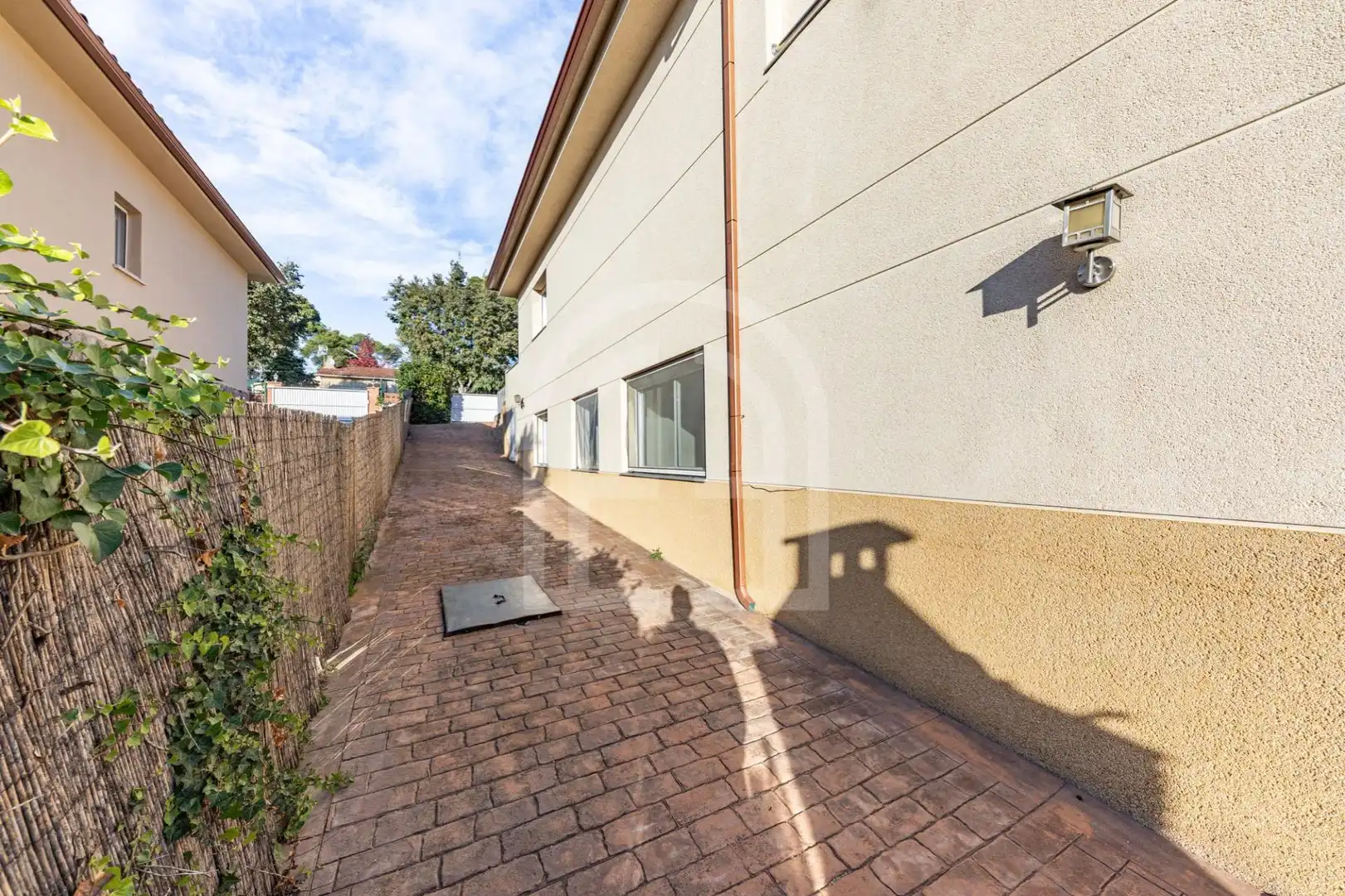 Vista exterior de Casa o chalet en venta en Lliçà d'Amunt con Jardín privado, Terraza y Piscina