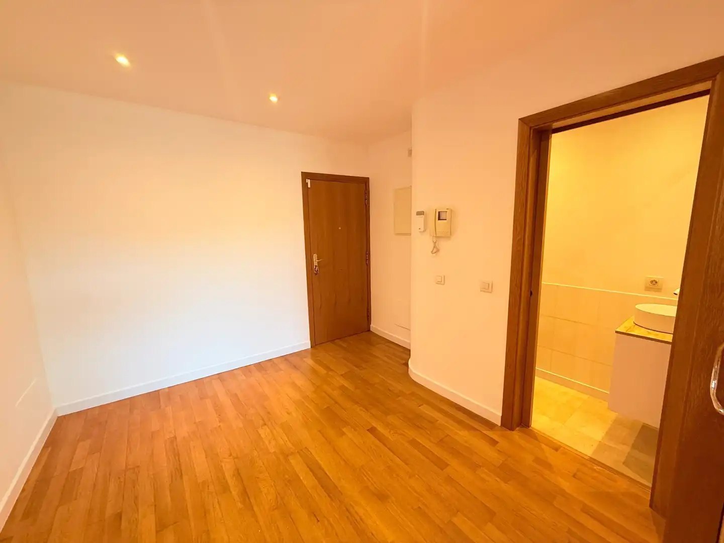 Attique avec terrasse à louer à Carrer d'Álvaro de Bazán, imagen 31