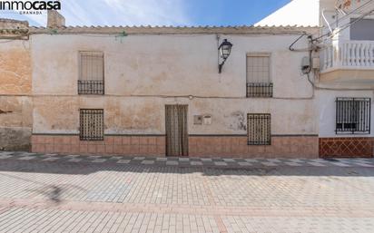 Vista exterior de Casa adosada en venda en Chimeneas