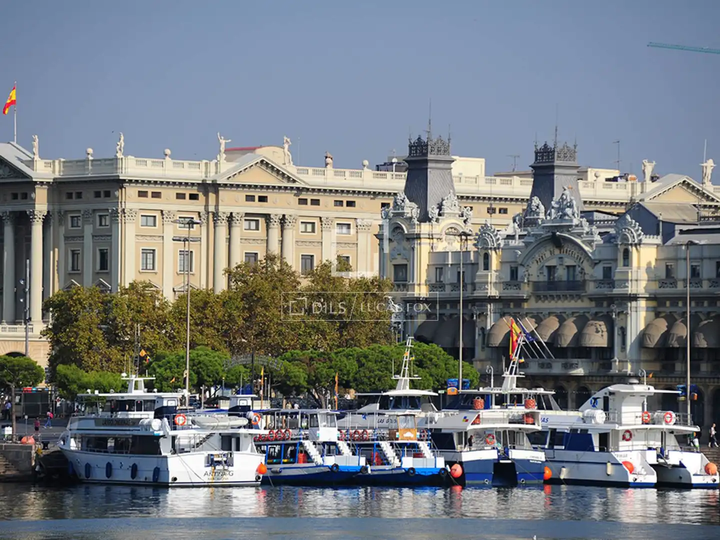 Vista exterior de Pis en venda en Barcelona amb Aire condicionat, Calefacció i Parquet