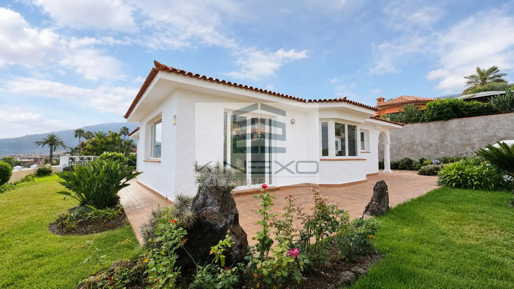 Vista exterior de Casa o xalet en venda en La Orotava amb Terrassa
