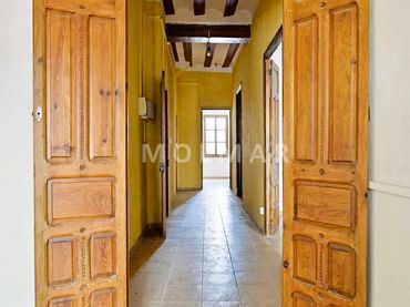 Casa amb balcó en venda a Benigànim