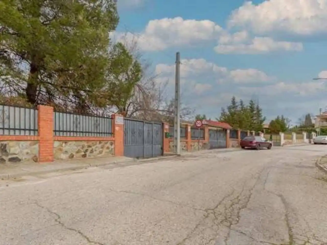 Vista exterior de Casa o xalet en venda en Colmenar de Oreja