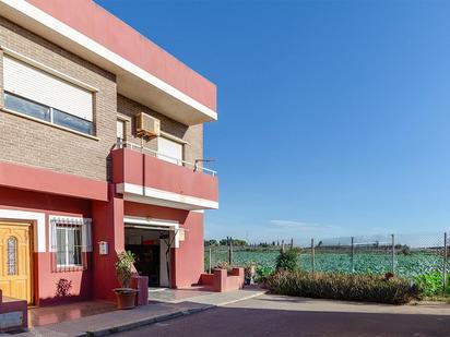 Vista exterior de Casa adosada en venda en Cartagena amb Balcó