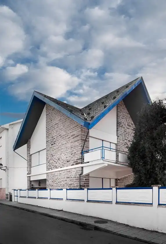 Exterior view of Buildings for sale in Allande