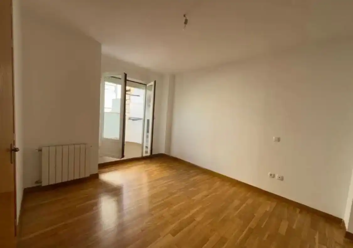 Dormitori de Casa o xalet en venda en Badajoz amb Aire condicionat, Jardí privat i Terrassa