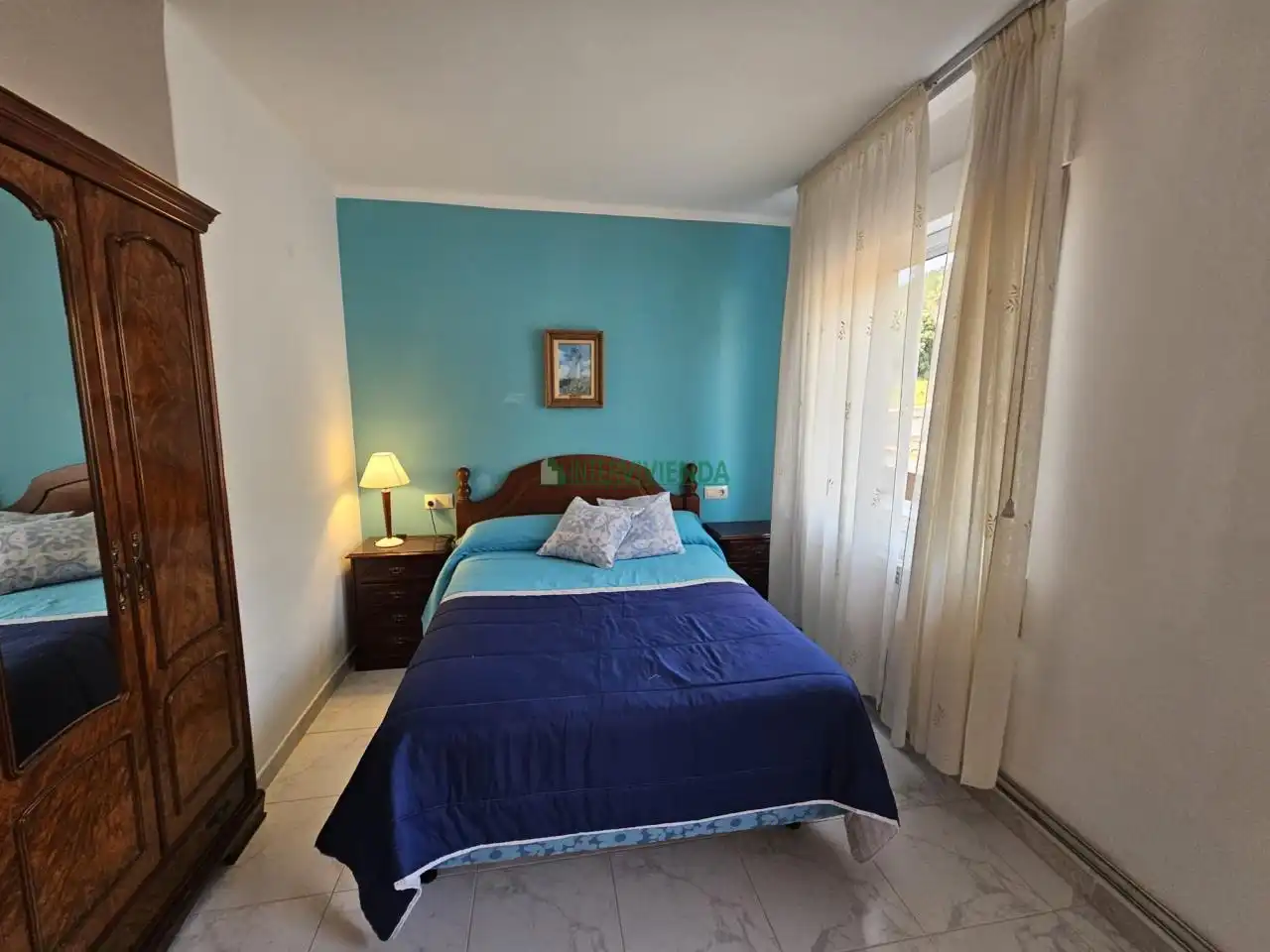Dormitori de Casa o xalet en venda en Oia amb Calefacció, Jardí privat i Traster