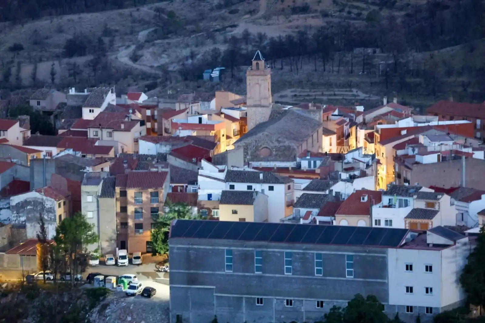 Vista exterior de Casa adosada en venda en Toràs amb Calefacció, Jardí privat i Terrassa