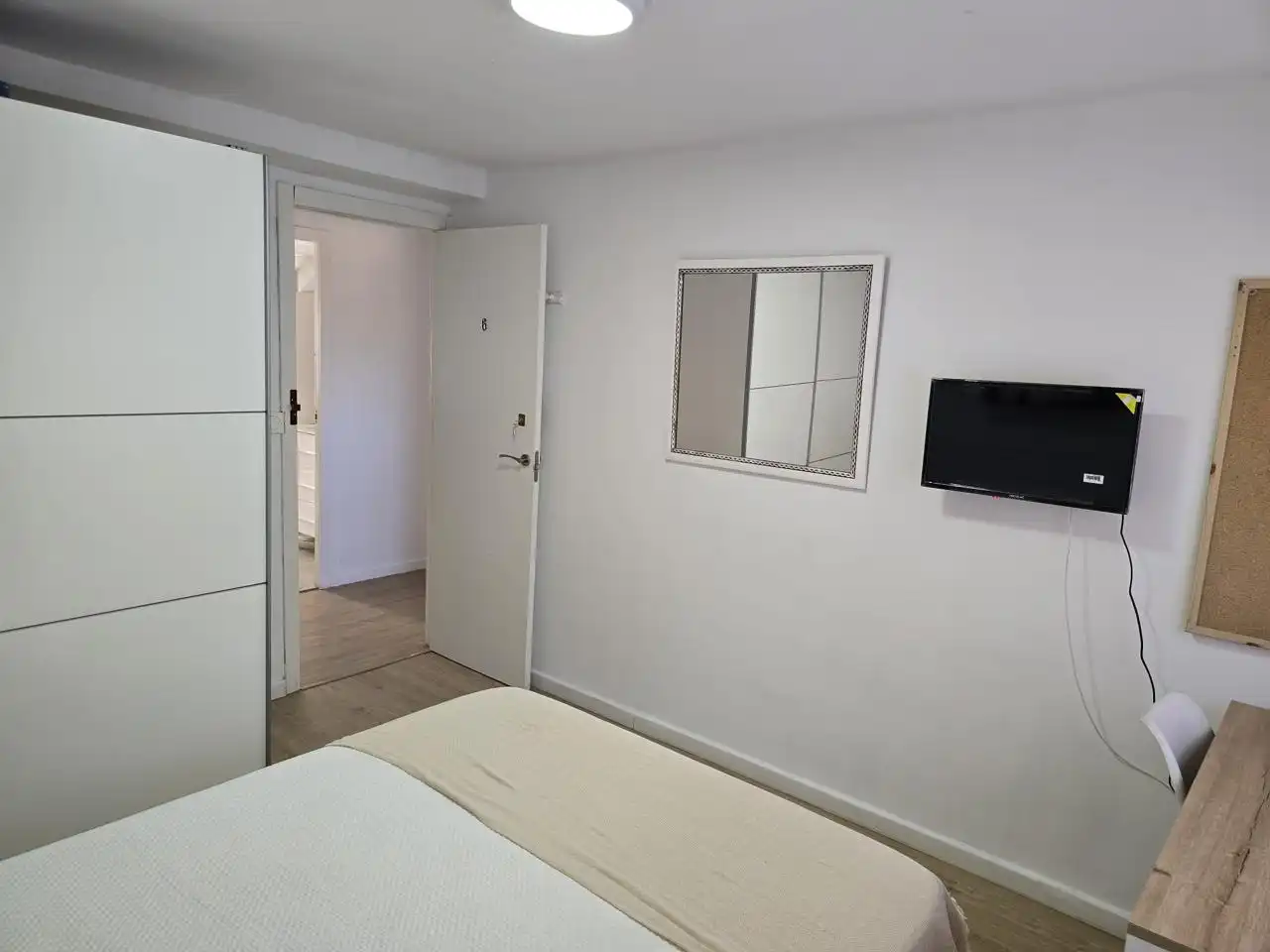 Bedroom of Flat for sale in La Victoria