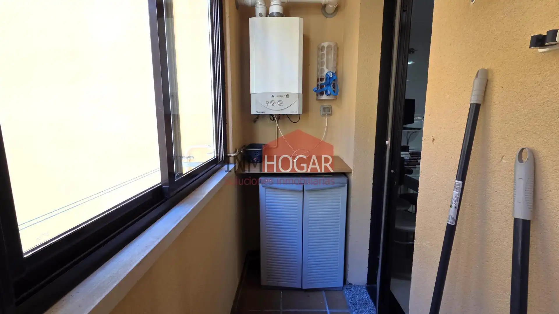Balcony of Flat for sale in Ávila  with Heating, Terrace and Storage room