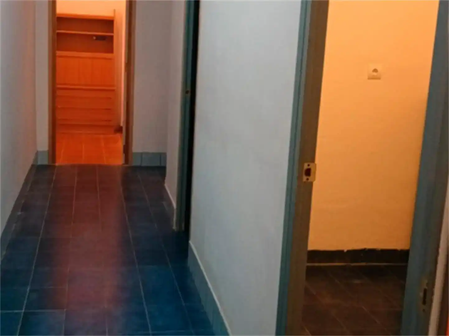 Commercial properties for rent in Móra d'Ebre  with Air Conditioner and Furnished