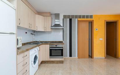 Cuina de Apartament en venda en Chilches / Xilxes amb Aire condicionat, Terrassa i Balcó