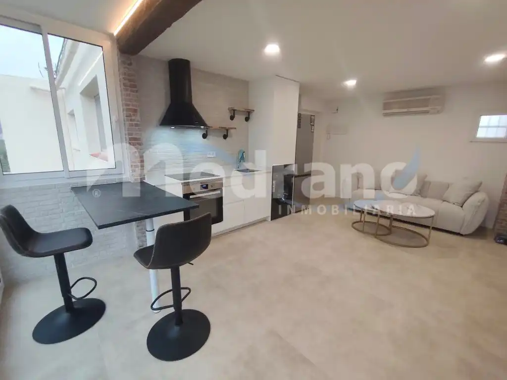 Cocina de Apartamento de alquiler en La Nucia con Aire acondicionado, Calefacción y Jardín privado