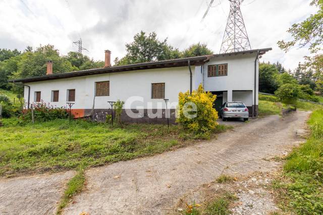 Casa-chalet en Venta en DISEMINADOS en Gabiria