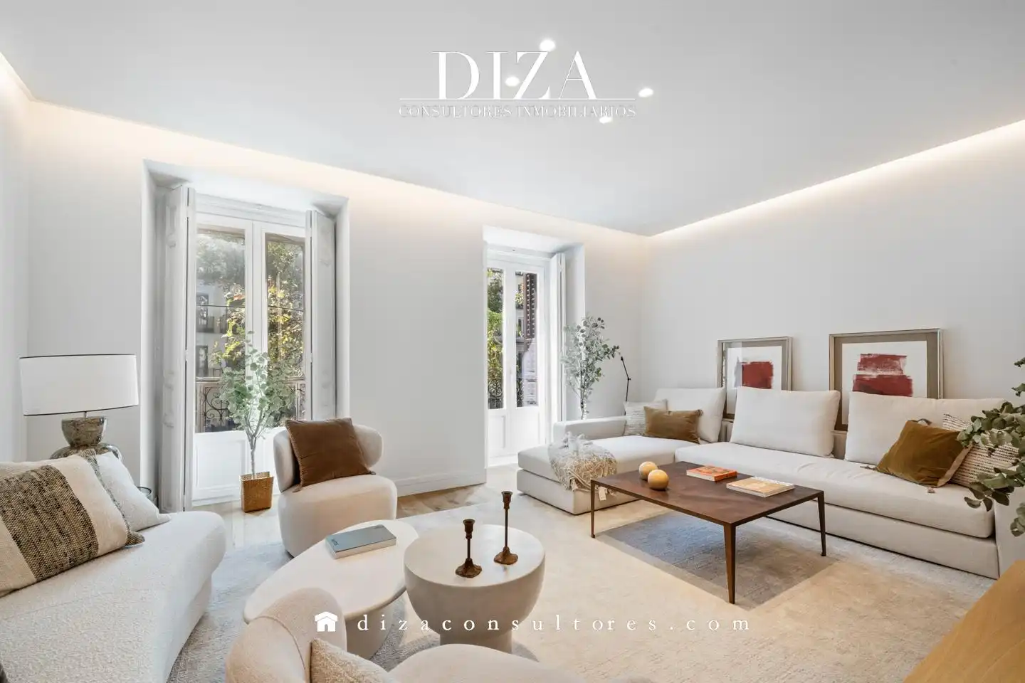 Flat with lift for sale in Calle de Carranza