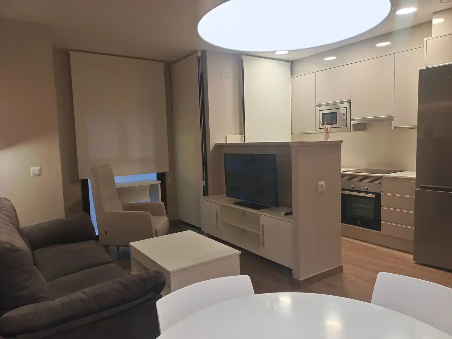 Sala d'estar de Apartament de lloguer en Lleida amb Aire condicionat, Calefacció i Moblat
