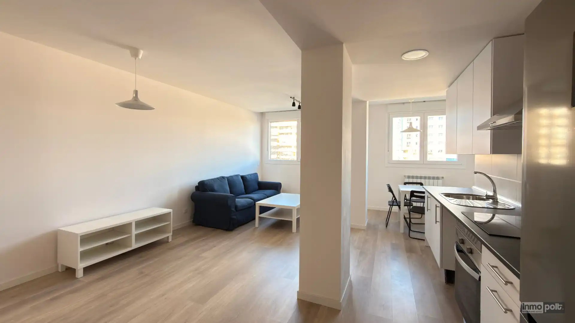 Sala de estar de Apartamento de alquiler en Tres Cantos con Aire acondicionado, Calefacción y Terraza