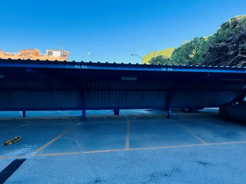 Parking de Apartamento en venta en Guardamar del Segura con Aire acondicionado, Calefacción y Terraza