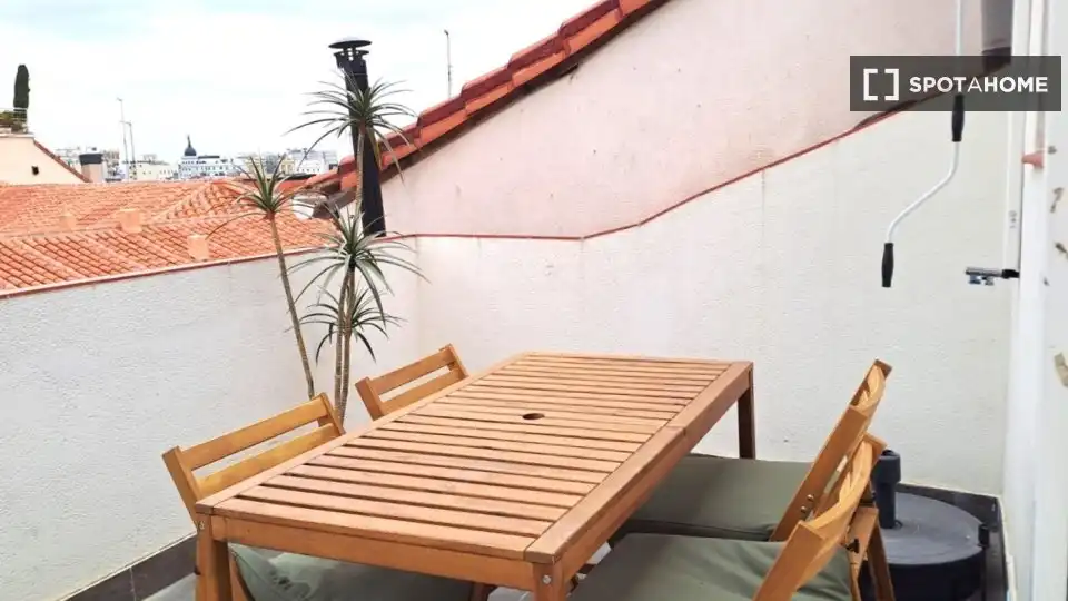 Piso con terraza en alquiler en Centro, imagen 4