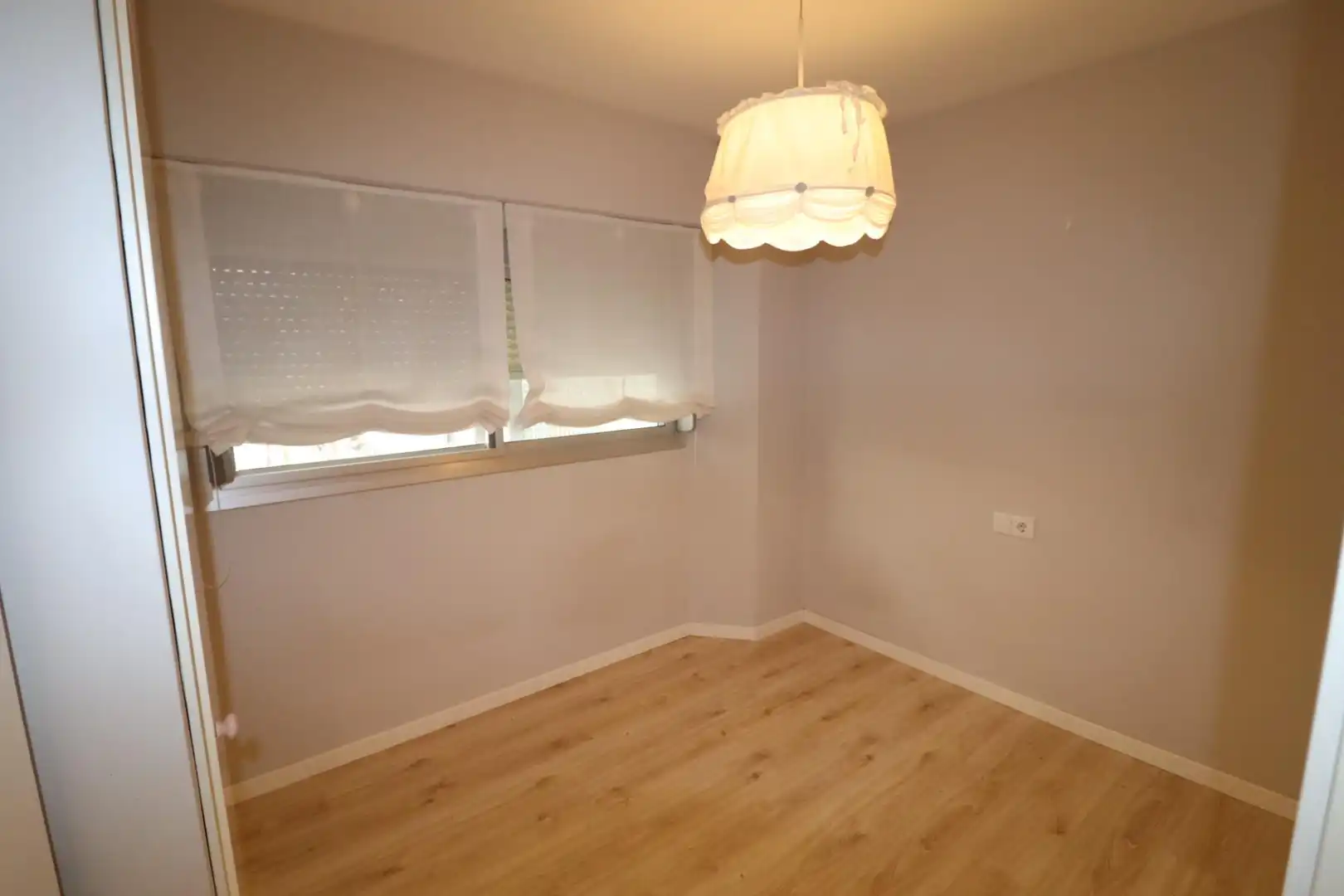 Bedroom of Flat for rent in Valencia  with Air Conditioner