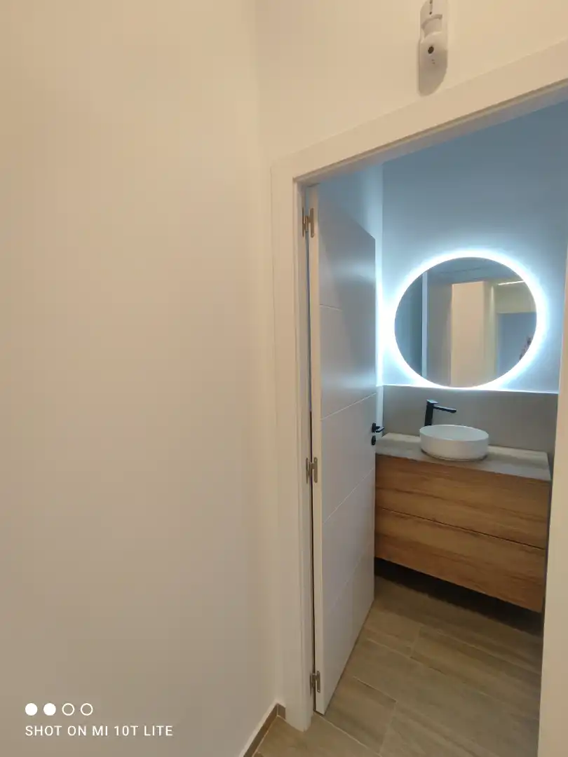 Badezimmer von Einfamilien-Reihenhaus zum Verkauf in Elche / Elx mit Terrasse und Balkon