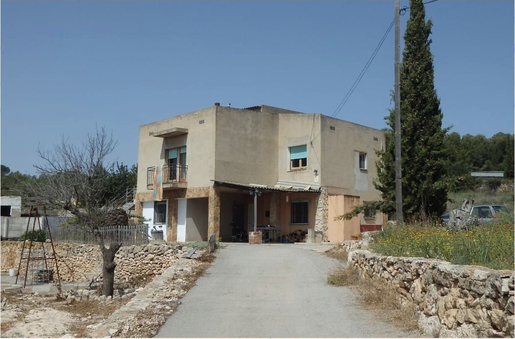 Exterior view of House or chalet for sale in Salomó