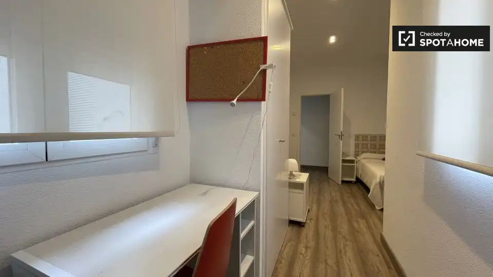 Room in Gaztambide