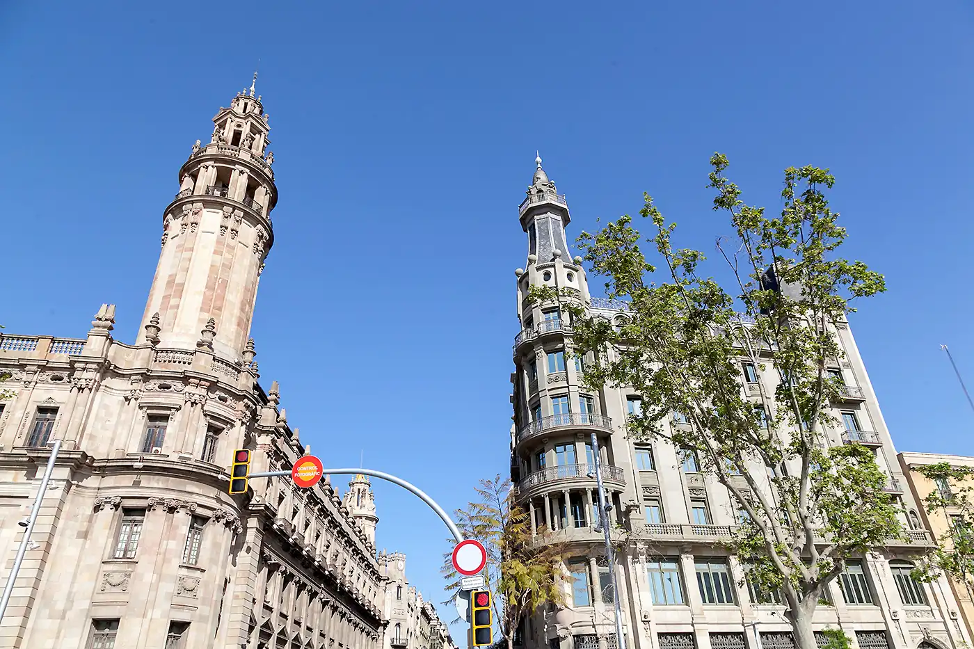 Außenansicht von Wohnung zum Verkauf in Barcelona mit Klimaanlage, Möbliert und Balkon