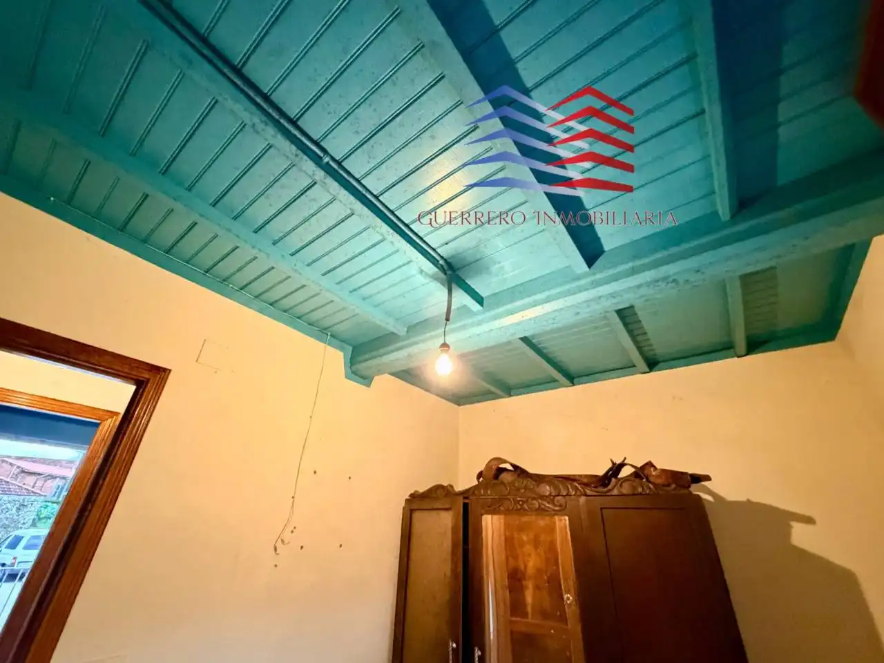Casa o chalet en venta en A Bola  con Jardín privado, Trastero y Balcón