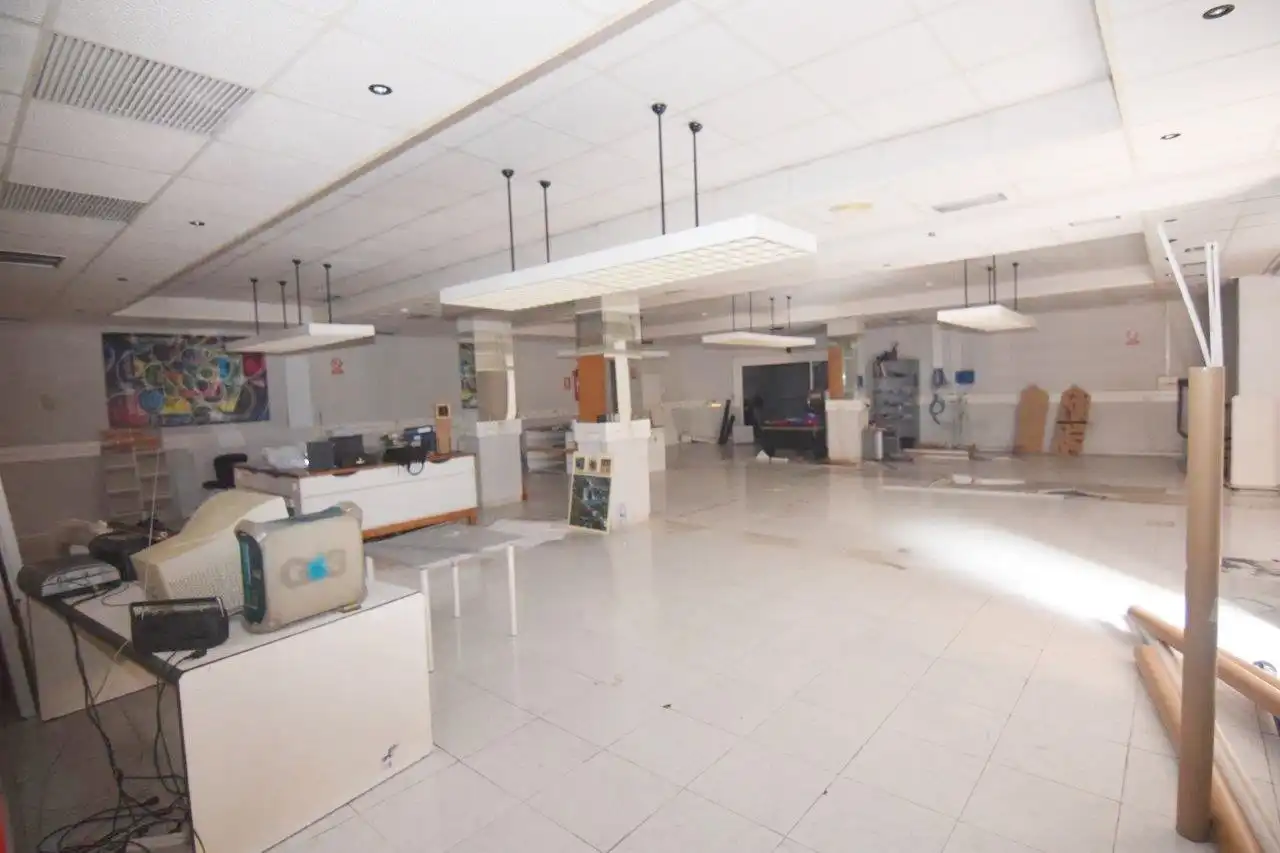 Local comercial en venda a Haroldo Parres, imagen 2