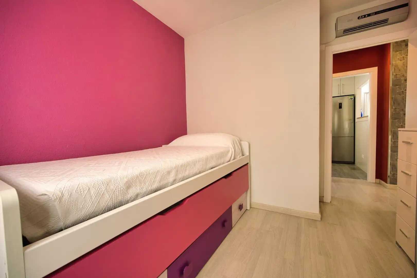 Schlafzimmer von Wohnungen zur Miete in El Campello mit Klimaanlage, Terrasse und Möbliert
