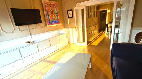 Precioso piso en Avda Tarradellas de 4 hab con terraza y LICENCIA TURISTICA, image 4