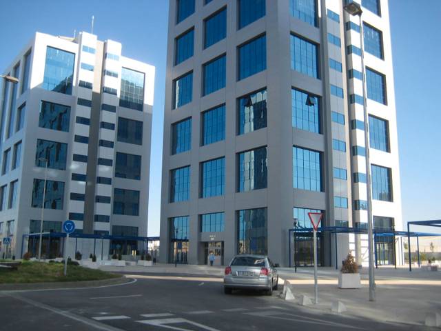 Oficina en Alquiler en Calle Arquitectura, 2 en San Jerónimo - La Bachillera