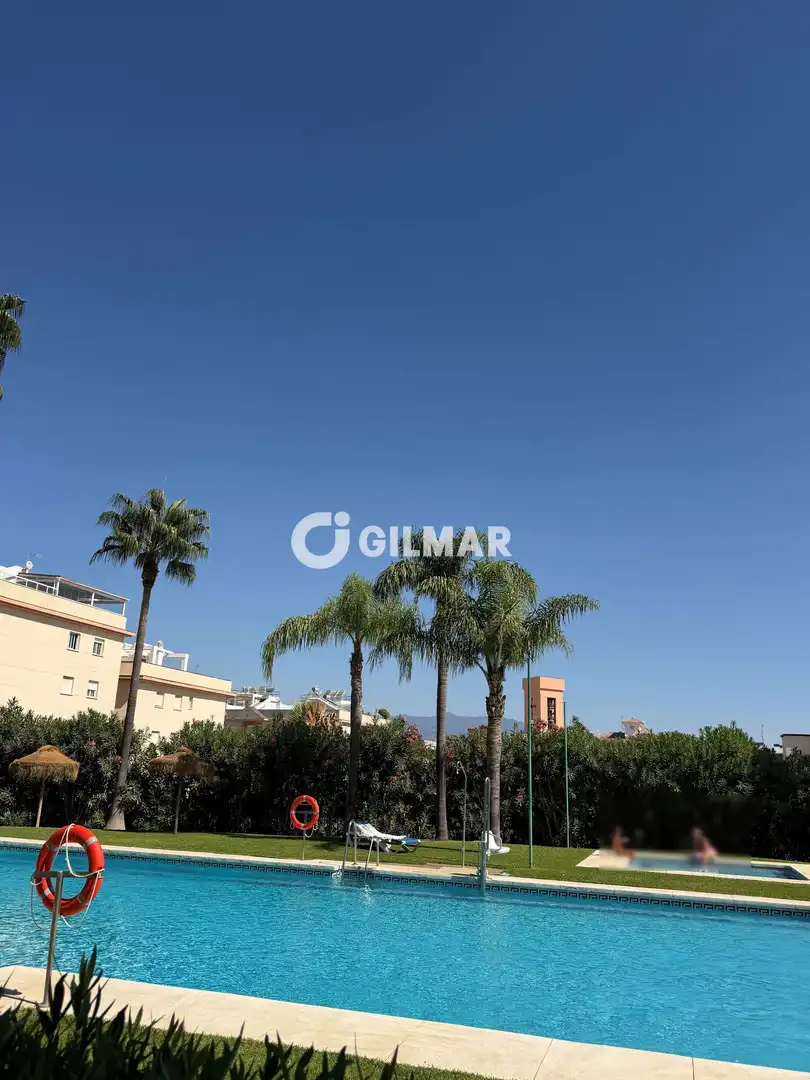 Mini appartamento con terrazza in vendita a Estepona Pueblo, imagen 2