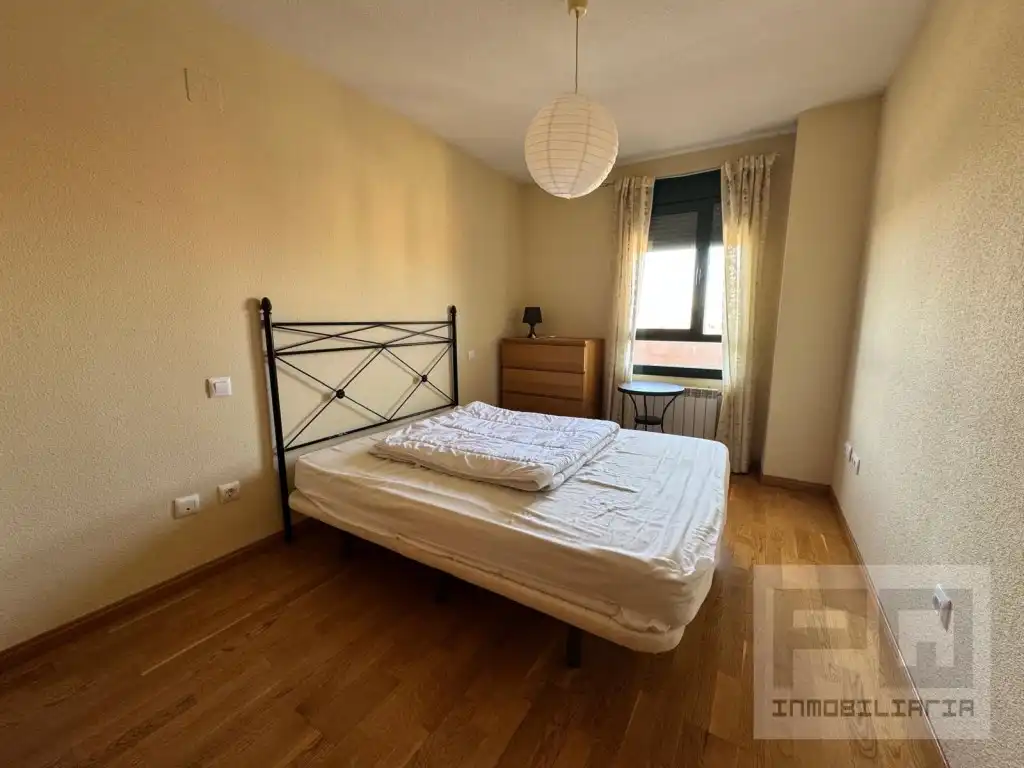 Habitación de Piso en venta en Ávila