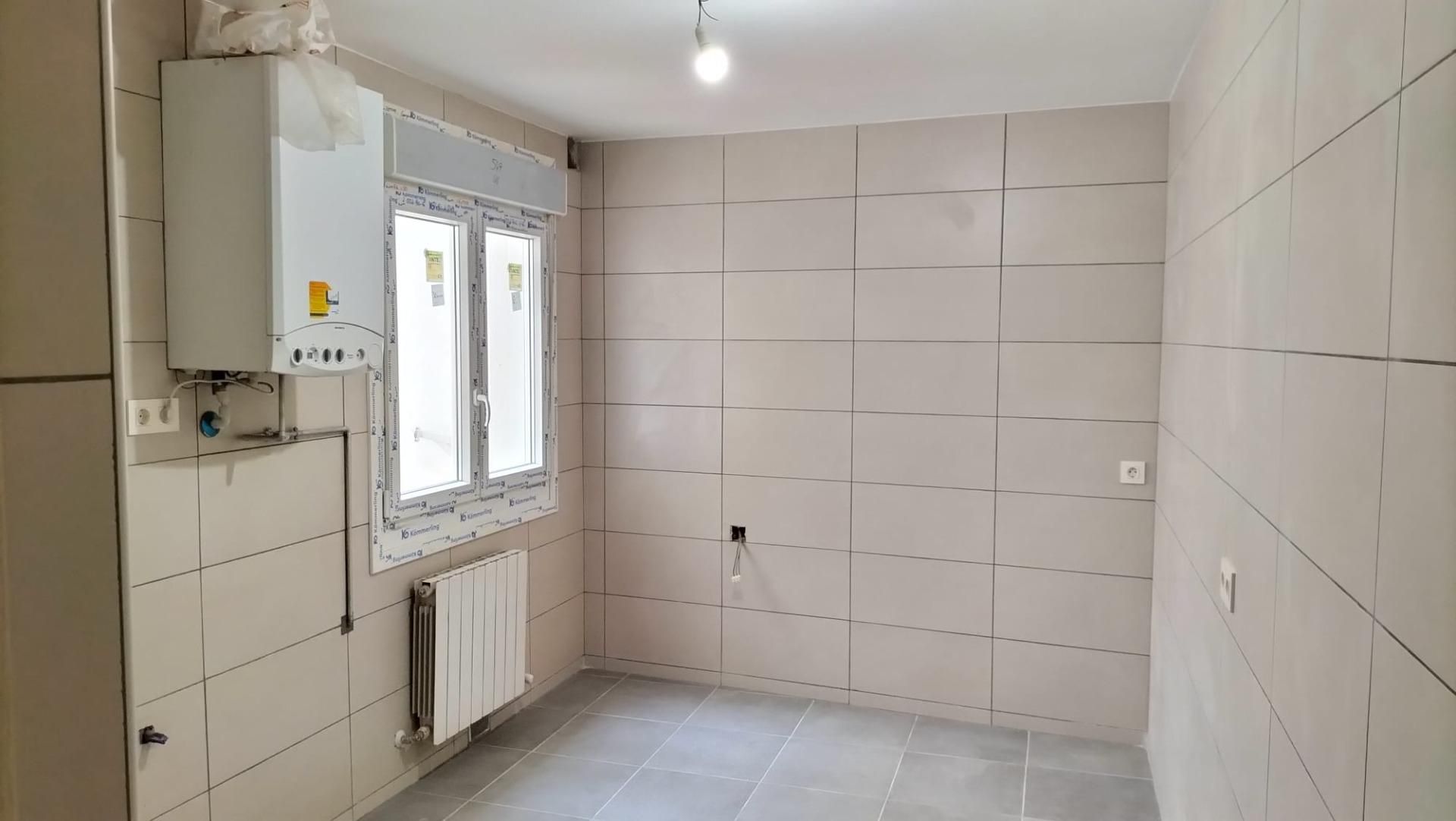 Cuina de Pis en venda en Palencia Capital amb Calefacció, Terrassa i Traster