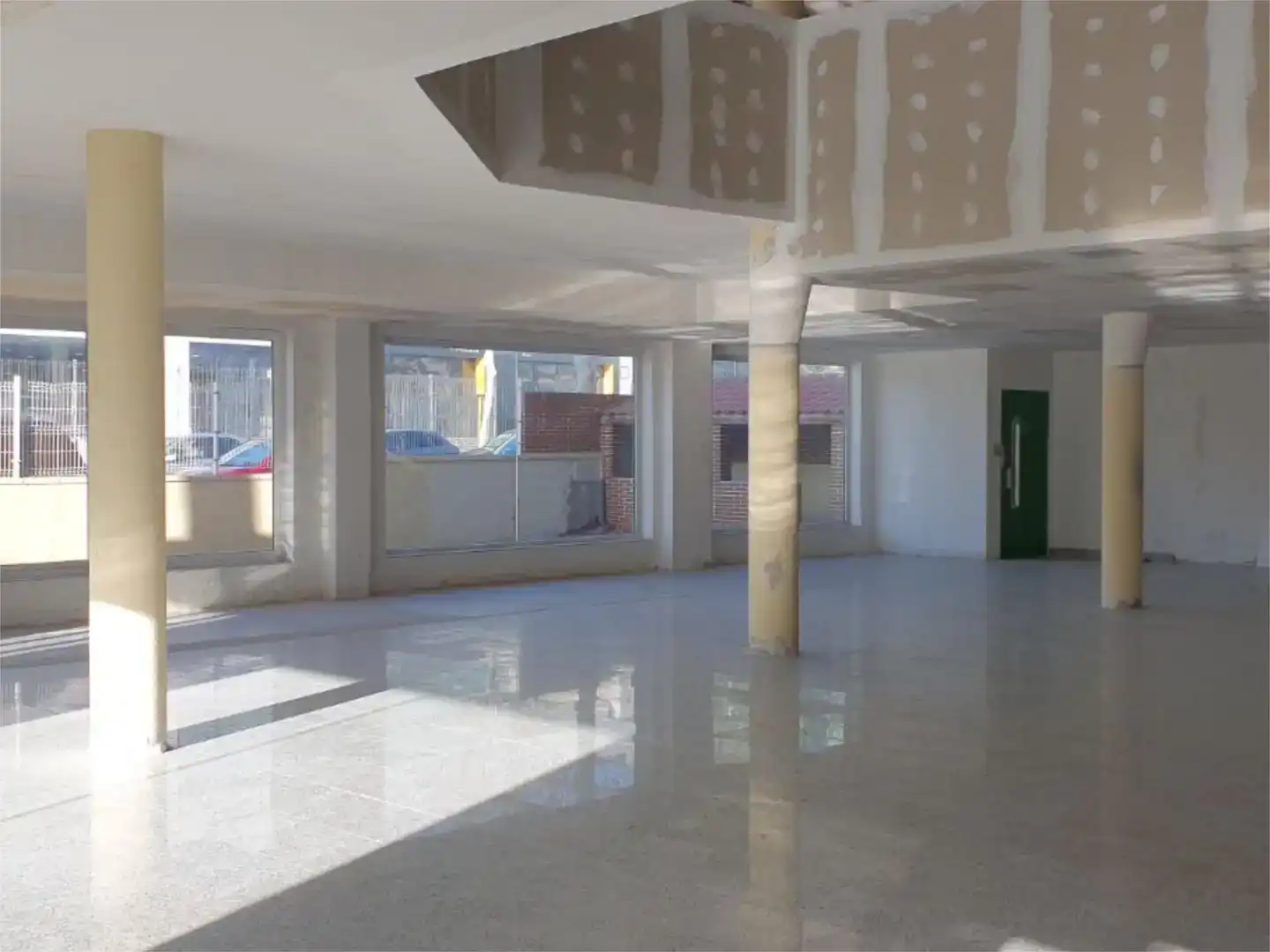 Nau industrial en venda en Móstoles