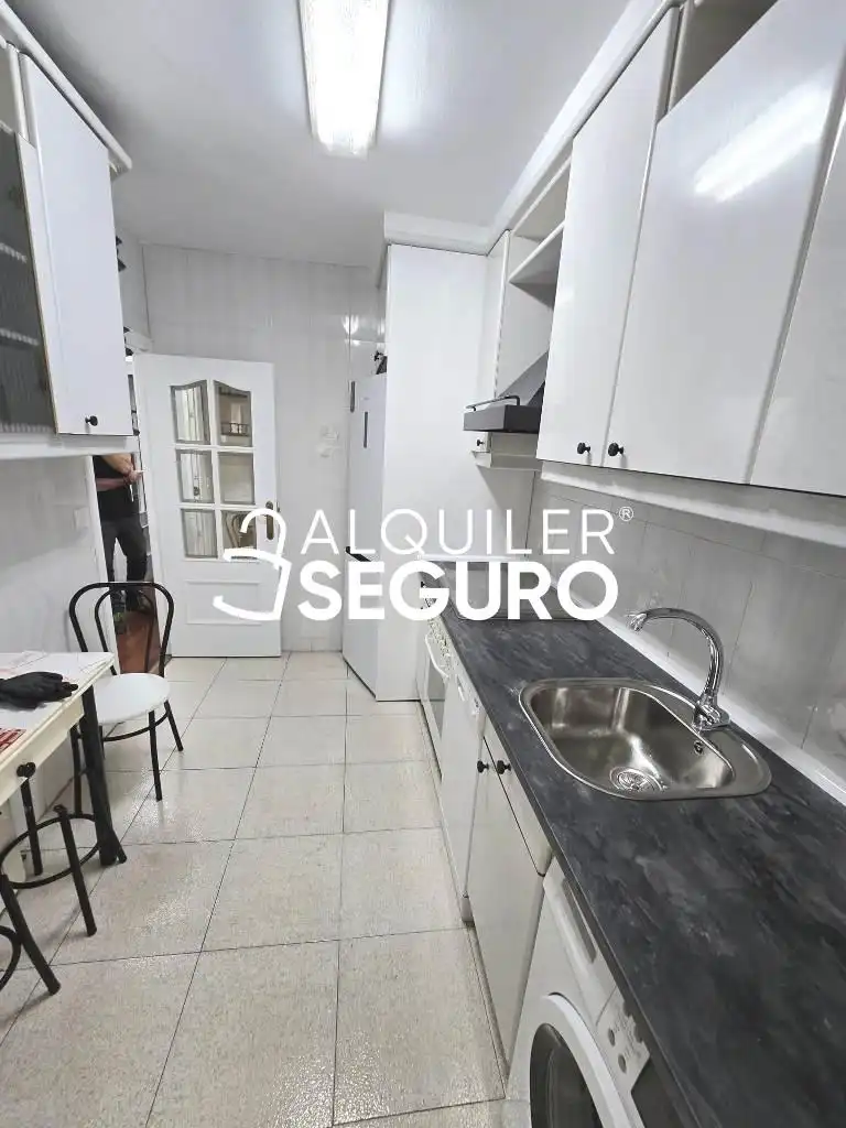 Cocina de Piso de alquiler en Coslada con Aire acondicionado, Calefacción y Terraza