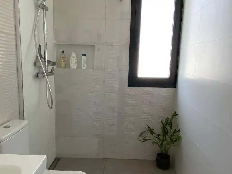 Baño de Casa o chalet en venta en Polop con Aire acondicionado, Terraza y Piscina