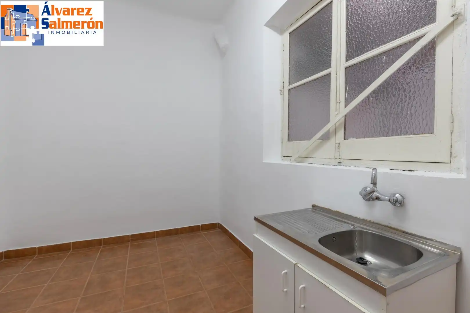 Cocina de Piso en venta en Granada